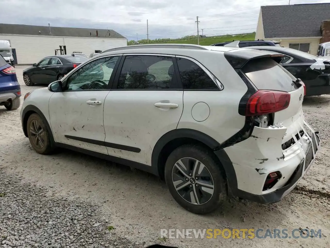 2 Photograph of a damaged car KNDCE3LC7L5435997 KIA NIRO 2020
