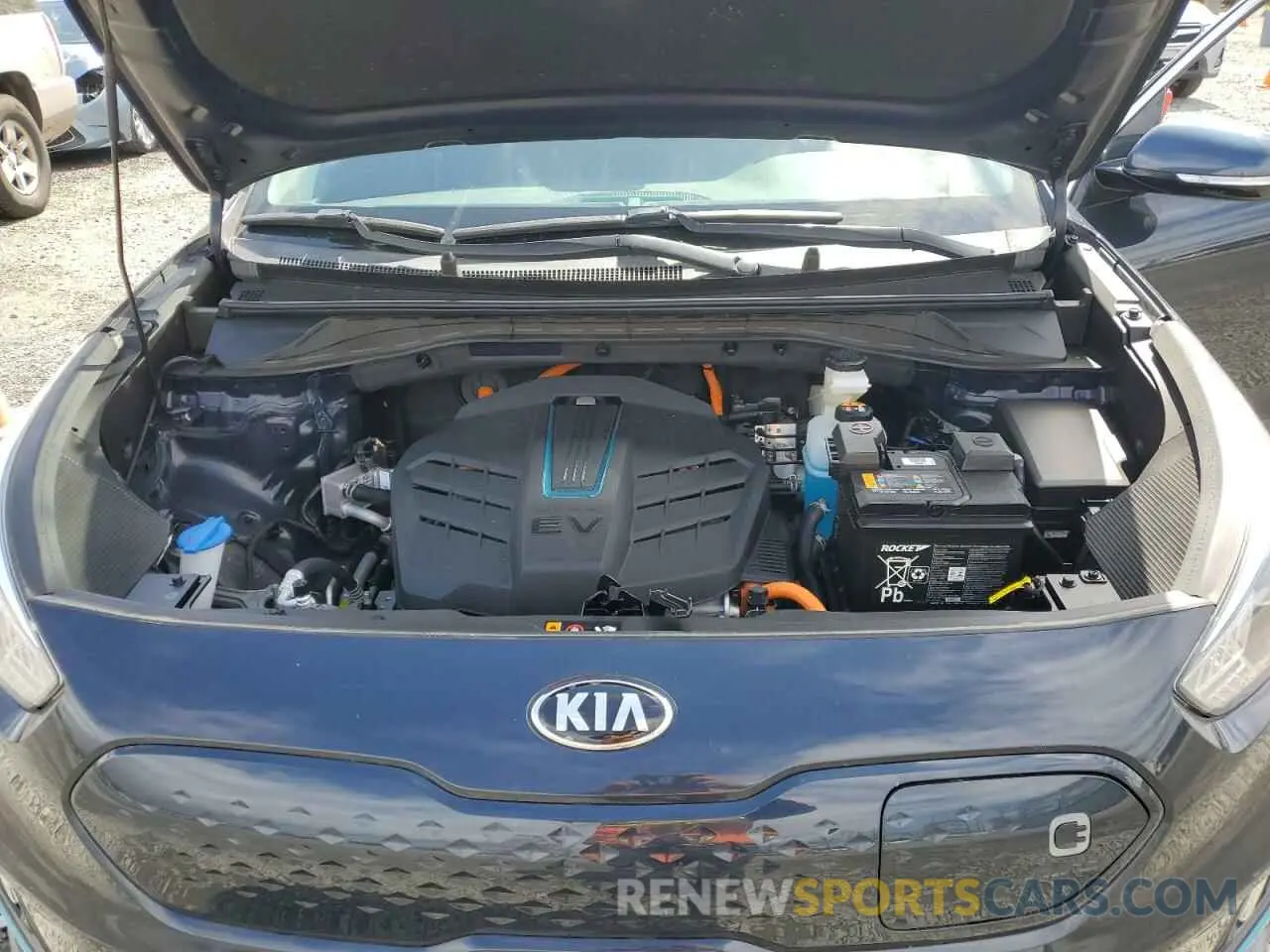 12 Photograph of a damaged car KNDCE3LG8L5074735 KIA NIRO 2020
