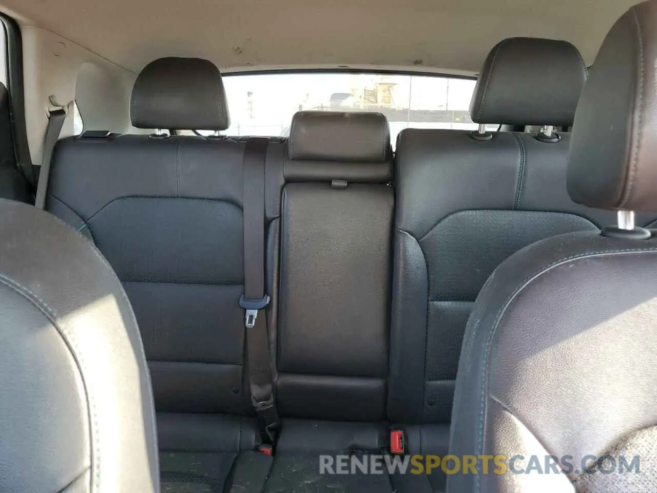 10 Photograph of a damaged car KNDCE3LG8L5080096 KIA NIRO 2020