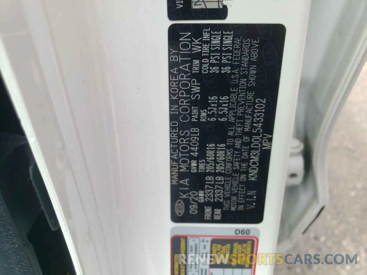 14 Photograph of a damaged car KNDCM3LD0L5433102 KIA NIRO 2020