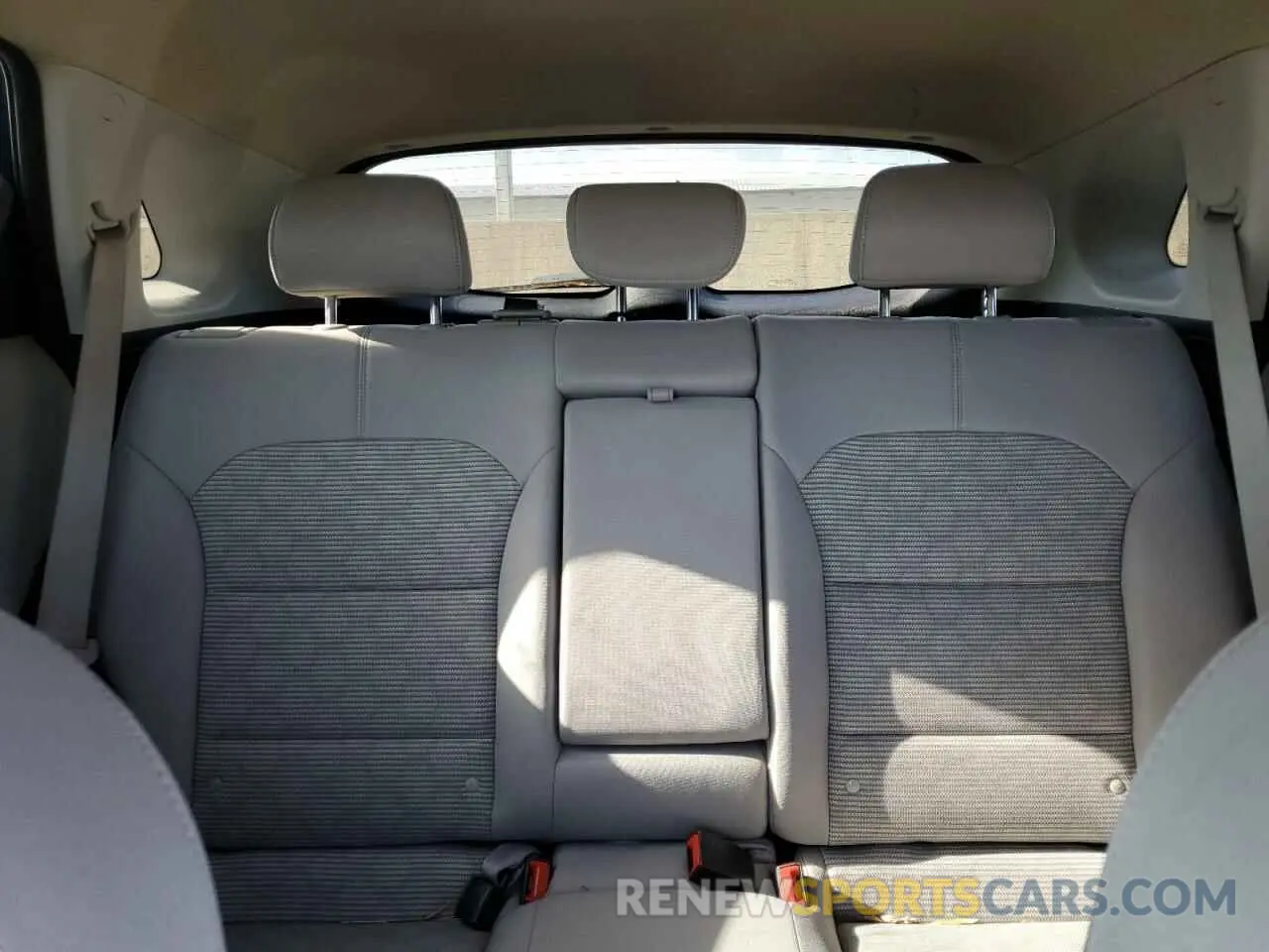 10 Photograph of a damaged car KNDCM3LD5L5391557 KIA NIRO 2020