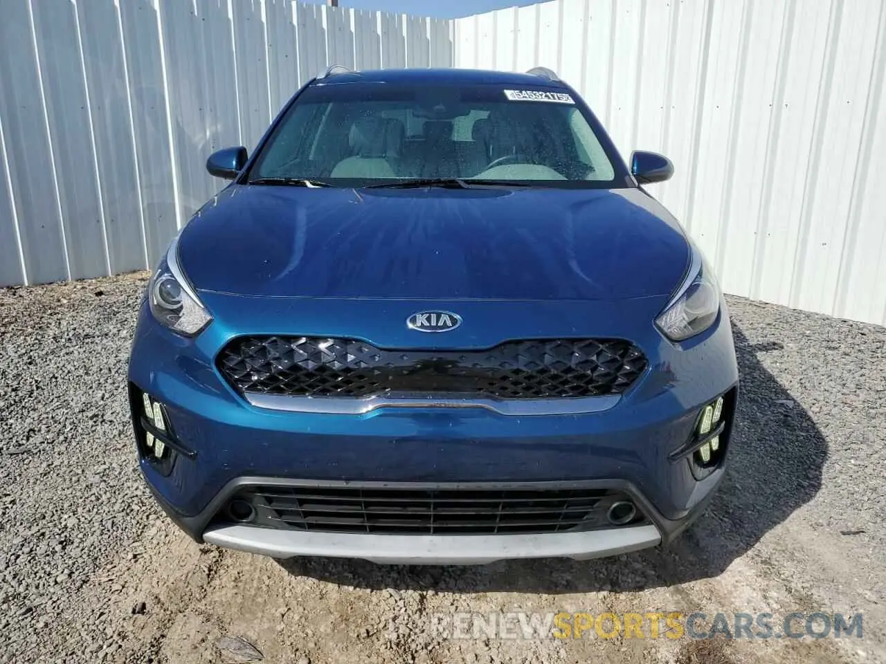 5 Photograph of a damaged car KNDCM3LD5L5391557 KIA NIRO 2020