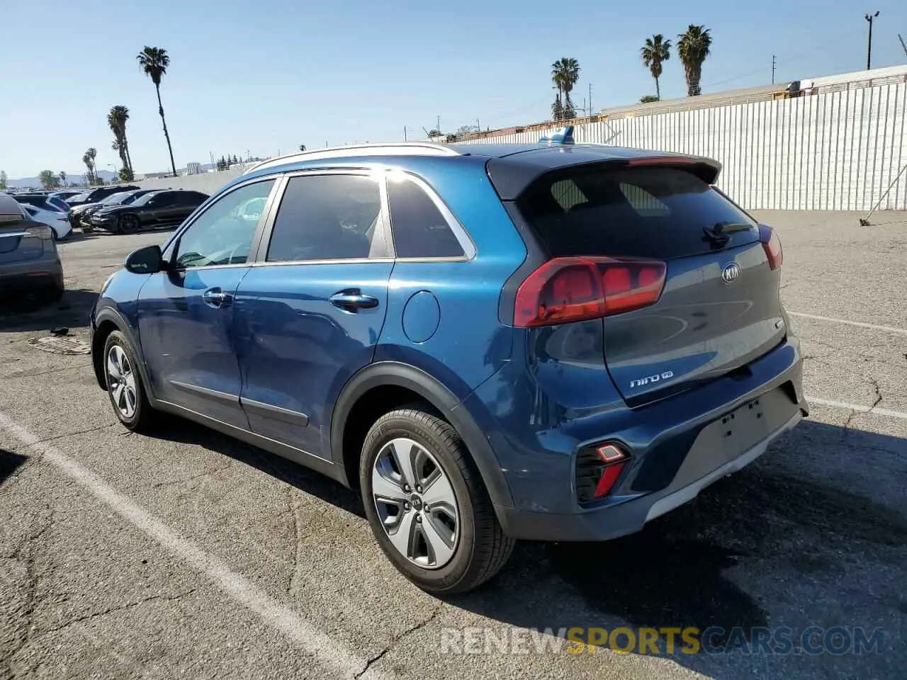 2 Photograph of a damaged car KNDCB3LC0M5470097 KIA NIRO 2021