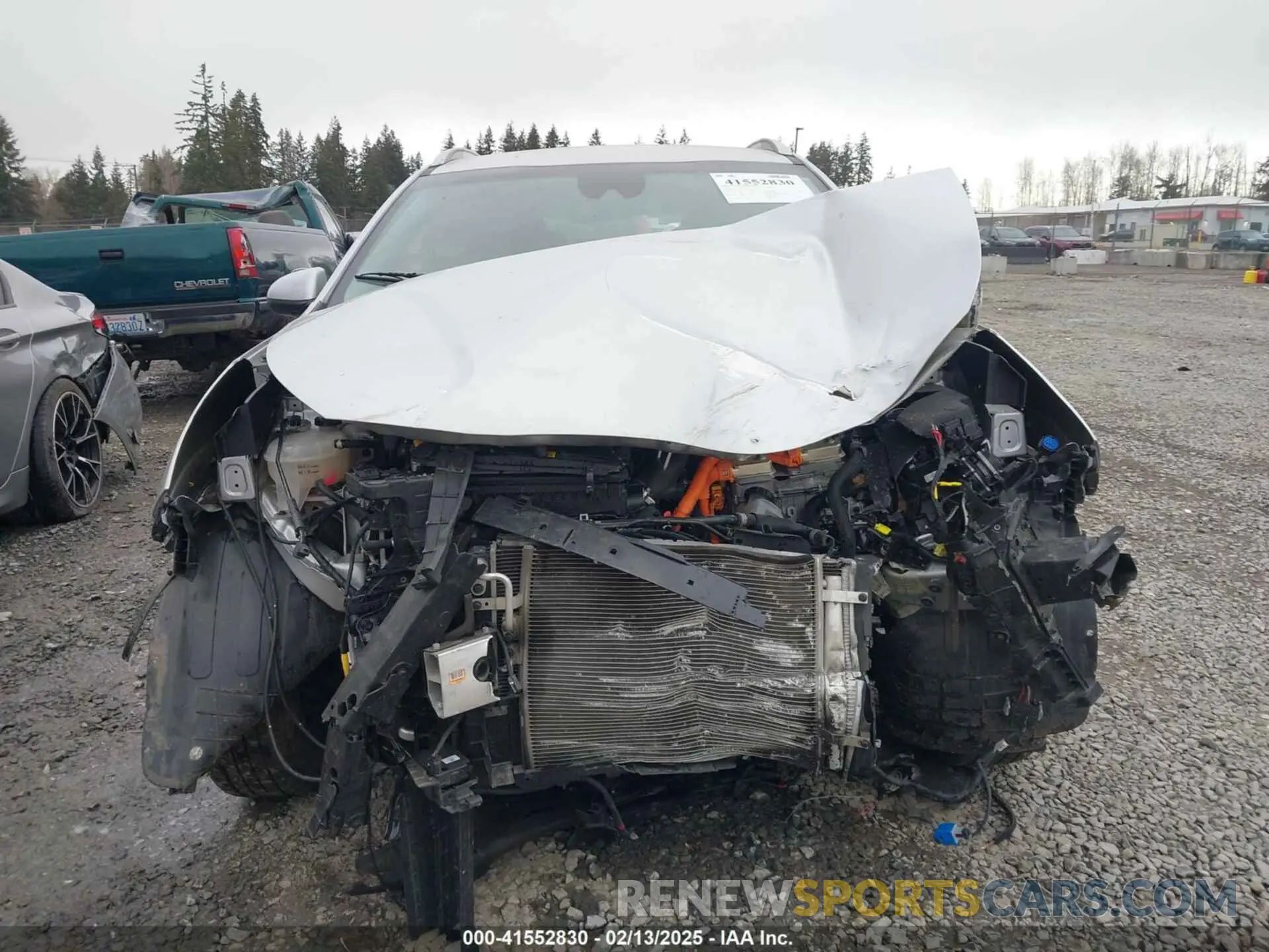 12 Photograph of a damaged car KNDCB3LC0M5471220 KIA NIRO 2021