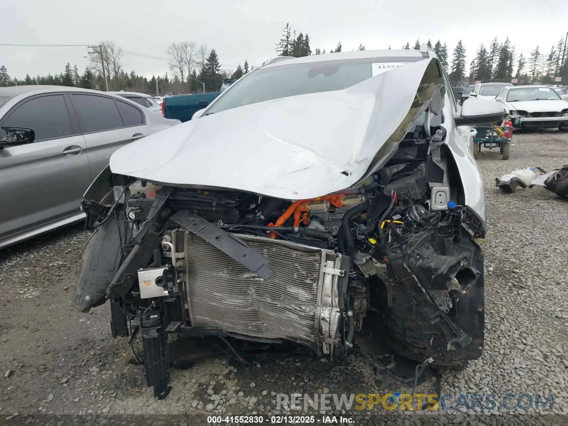 6 Photograph of a damaged car KNDCB3LC0M5471220 KIA NIRO 2021