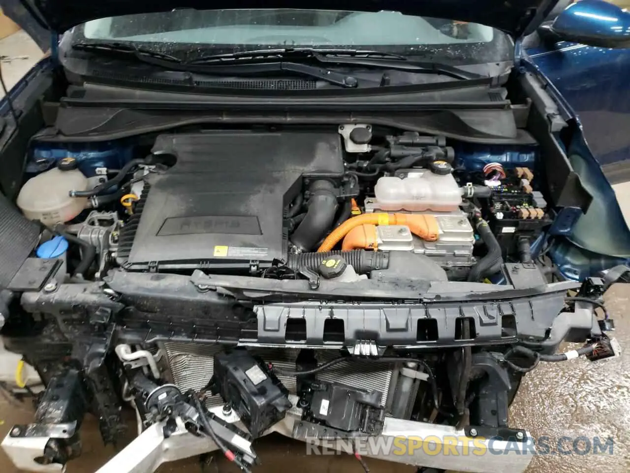 12 Photograph of a damaged car KNDCB3LC6M5476096 KIA NIRO 2021