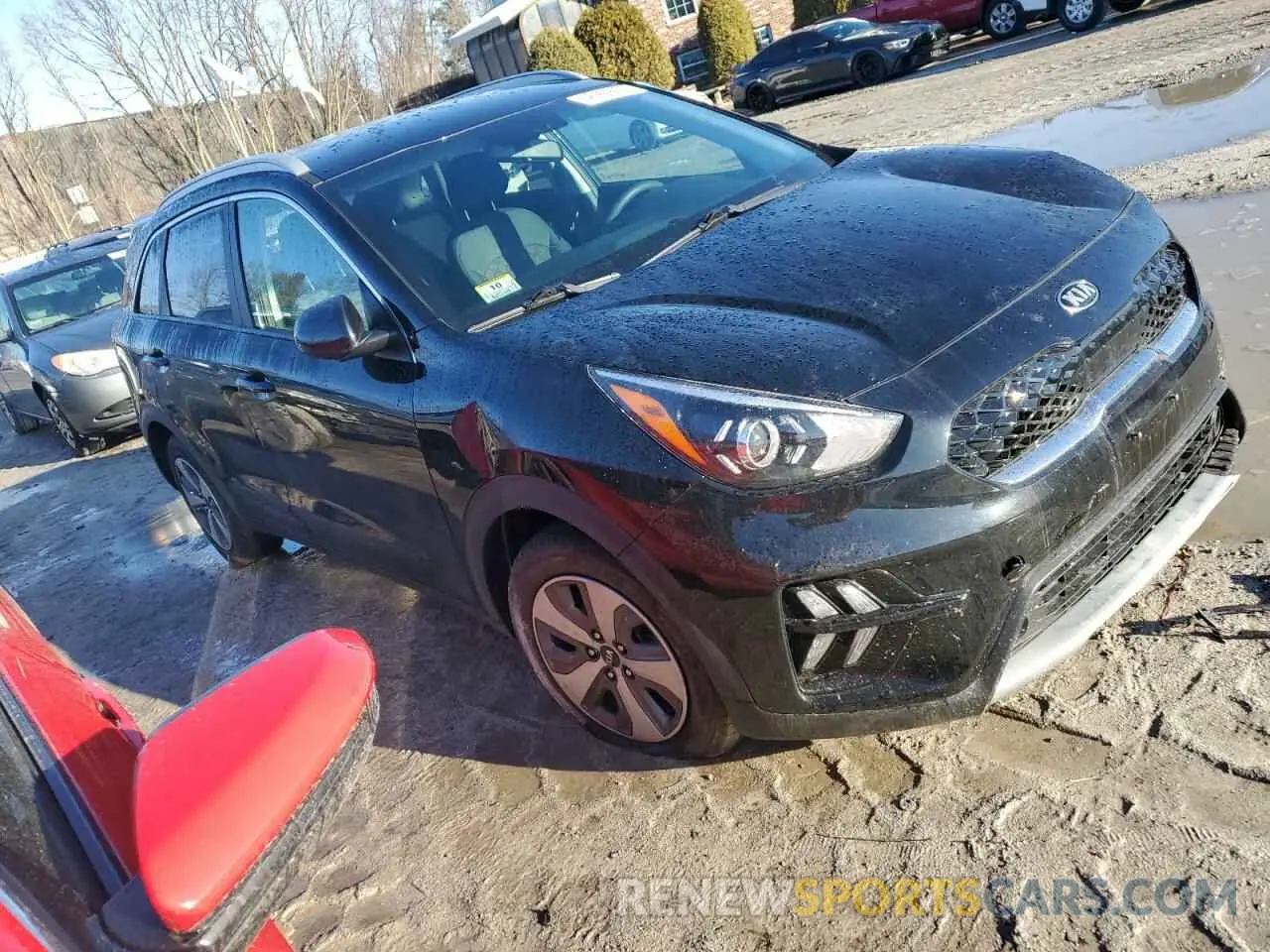 4 Photograph of a damaged car KNDCB3LCXM5488266 KIA NIRO 2021