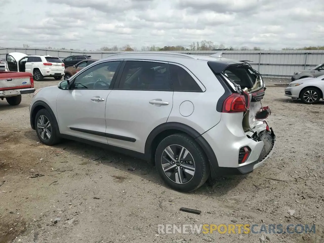 2 Photograph of a damaged car KNDCE3LC2M5462655 KIA NIRO 2021
