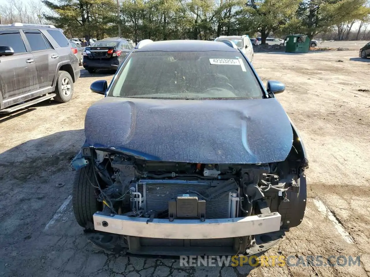 5 Photograph of a damaged car KNDCB3LC1N5532916 KIA NIRO 2022