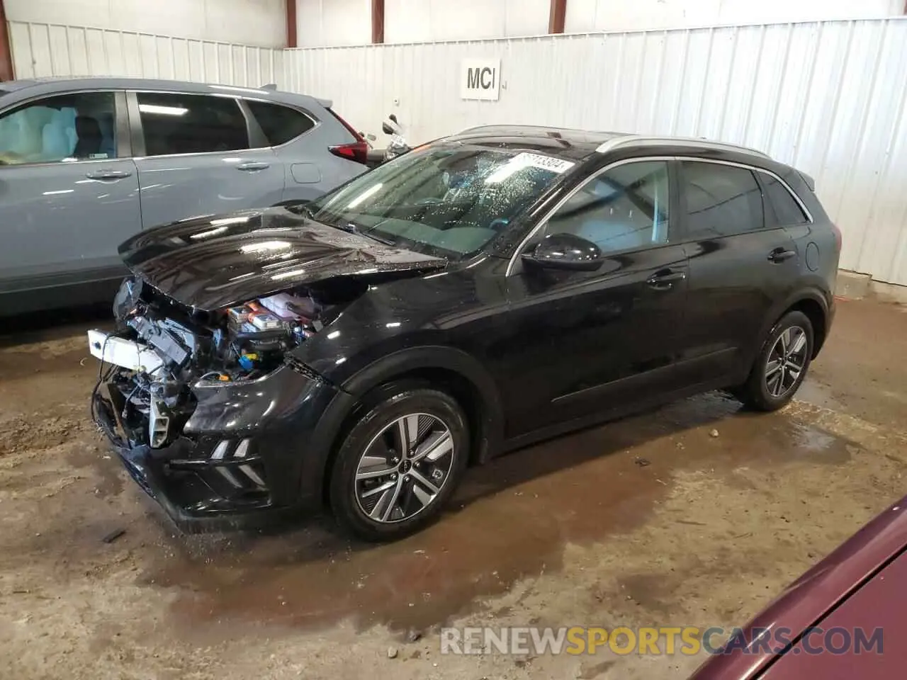 1 Photograph of a damaged car KNDCB3LC3N5539575 KIA NIRO 2022