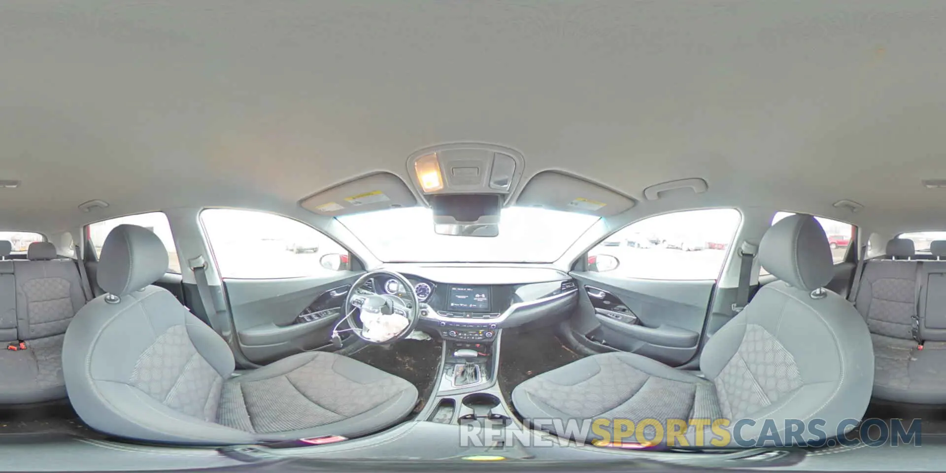 13 Photograph of a damaged car KNDCB3LC4N5509498 KIA NIRO 2022
