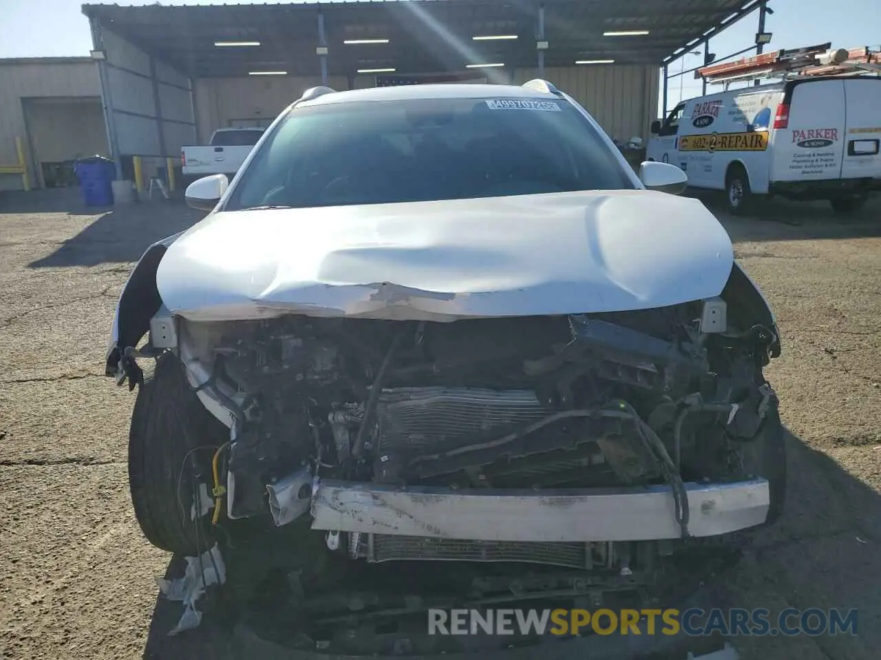 5 Photograph of a damaged car KNDCB3LC4N5549418 KIA NIRO 2022