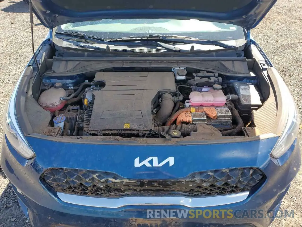 11 Photograph of a damaged car KNDCB3LC6N5500771 KIA NIRO 2022