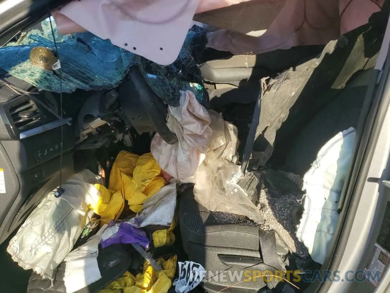 7 Photograph of a damaged car KNDCB3LC7N5539580 KIA NIRO 2022