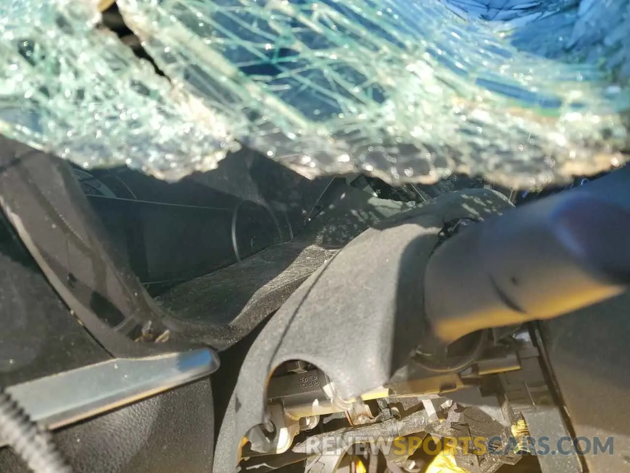 9 Photograph of a damaged car KNDCB3LC7N5539580 KIA NIRO 2022