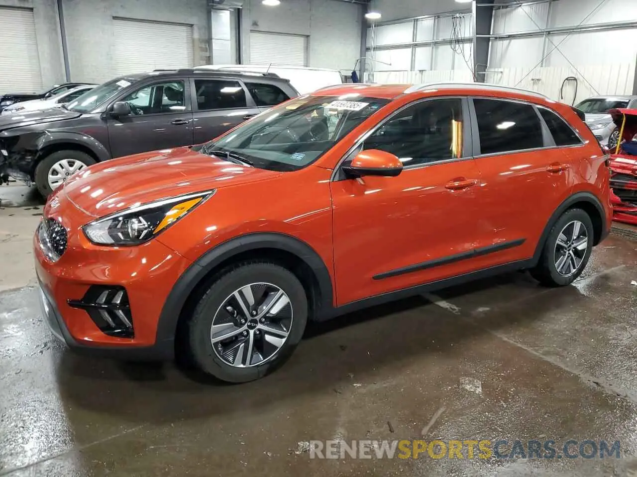1 Photograph of a damaged car KNDCB3LC9N5545669 KIA NIRO 2022
