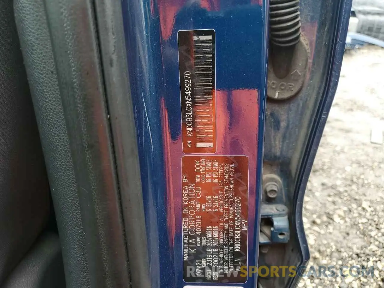 13 Photograph of a damaged car KNDCB3LCXN5499270 KIA NIRO 2022