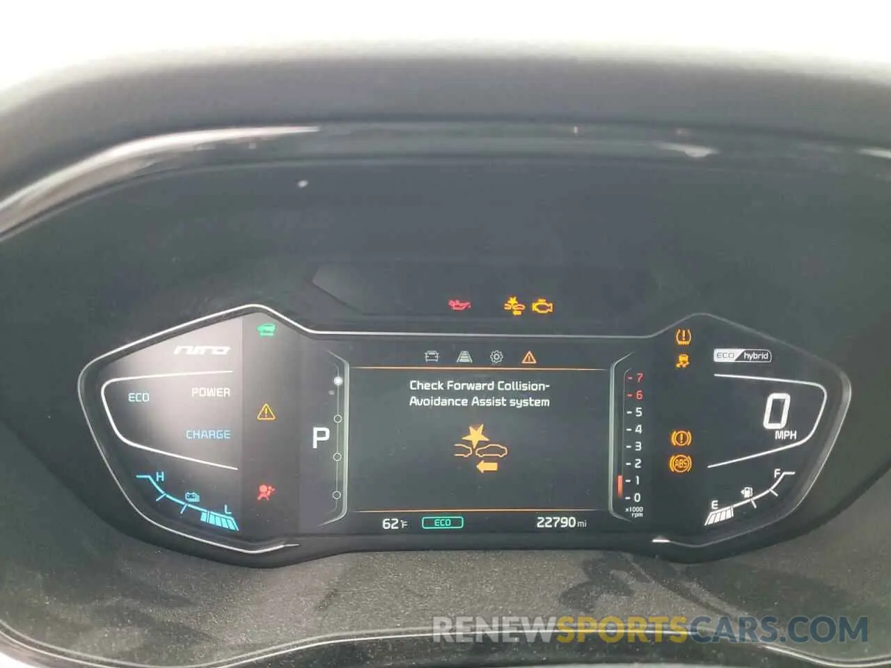 9 Photograph of a damaged car KNDCB3LCXN5547723 KIA NIRO 2022
