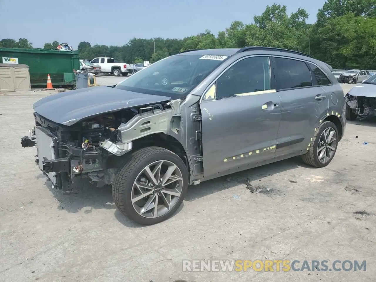1 Photograph of a damaged car KNDCC3LC6N5510973 KIA NIRO 2022