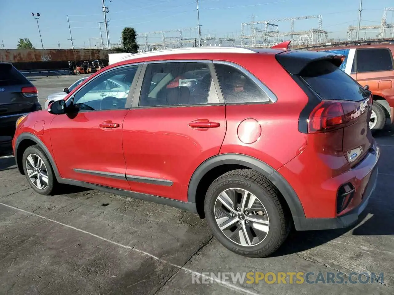 2 Photograph of a damaged car KNDCD3LD5N5490771 KIA NIRO 2022