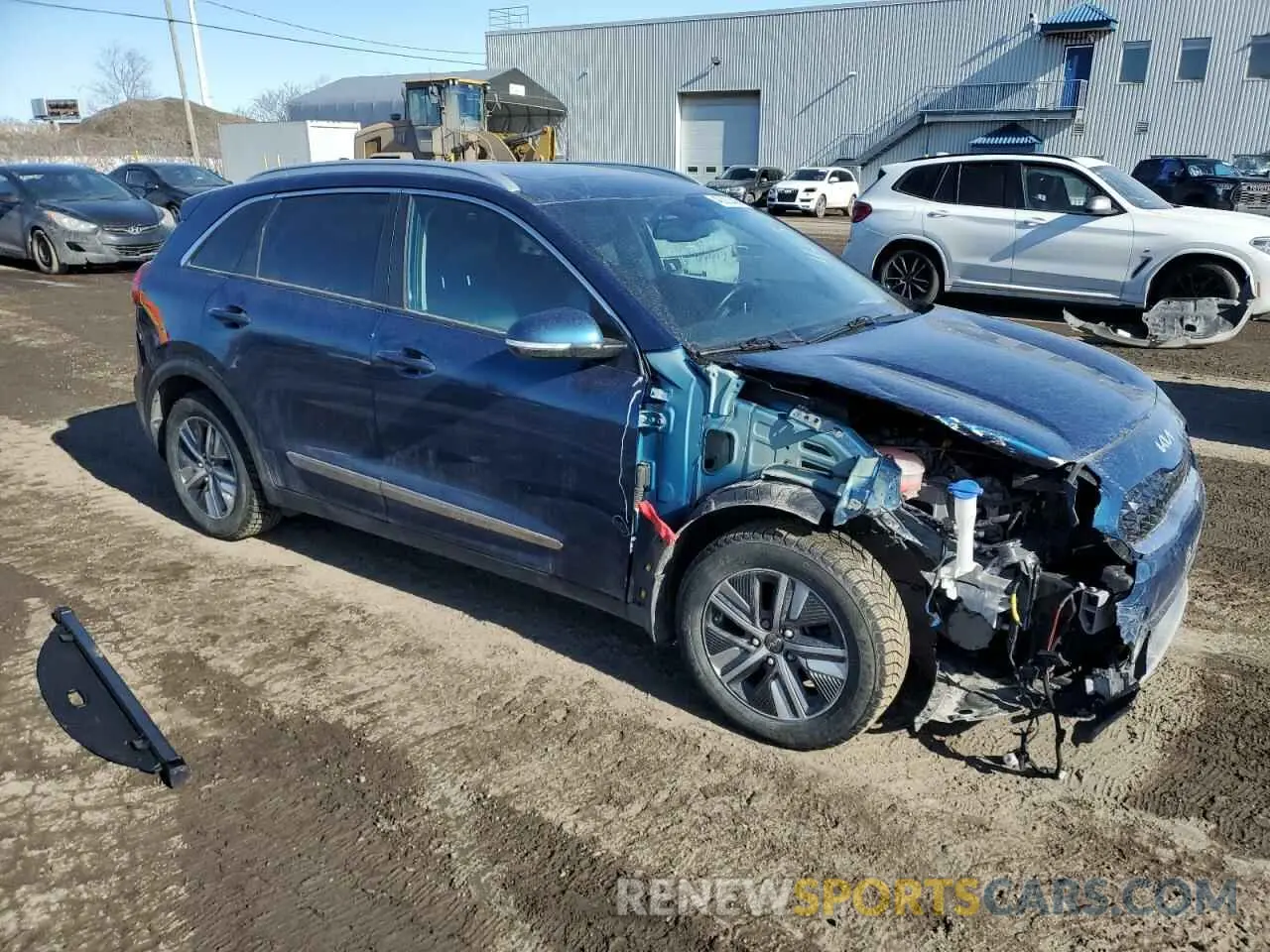4 Photograph of a damaged car KNDCD3LD8N5536495 KIA NIRO 2022