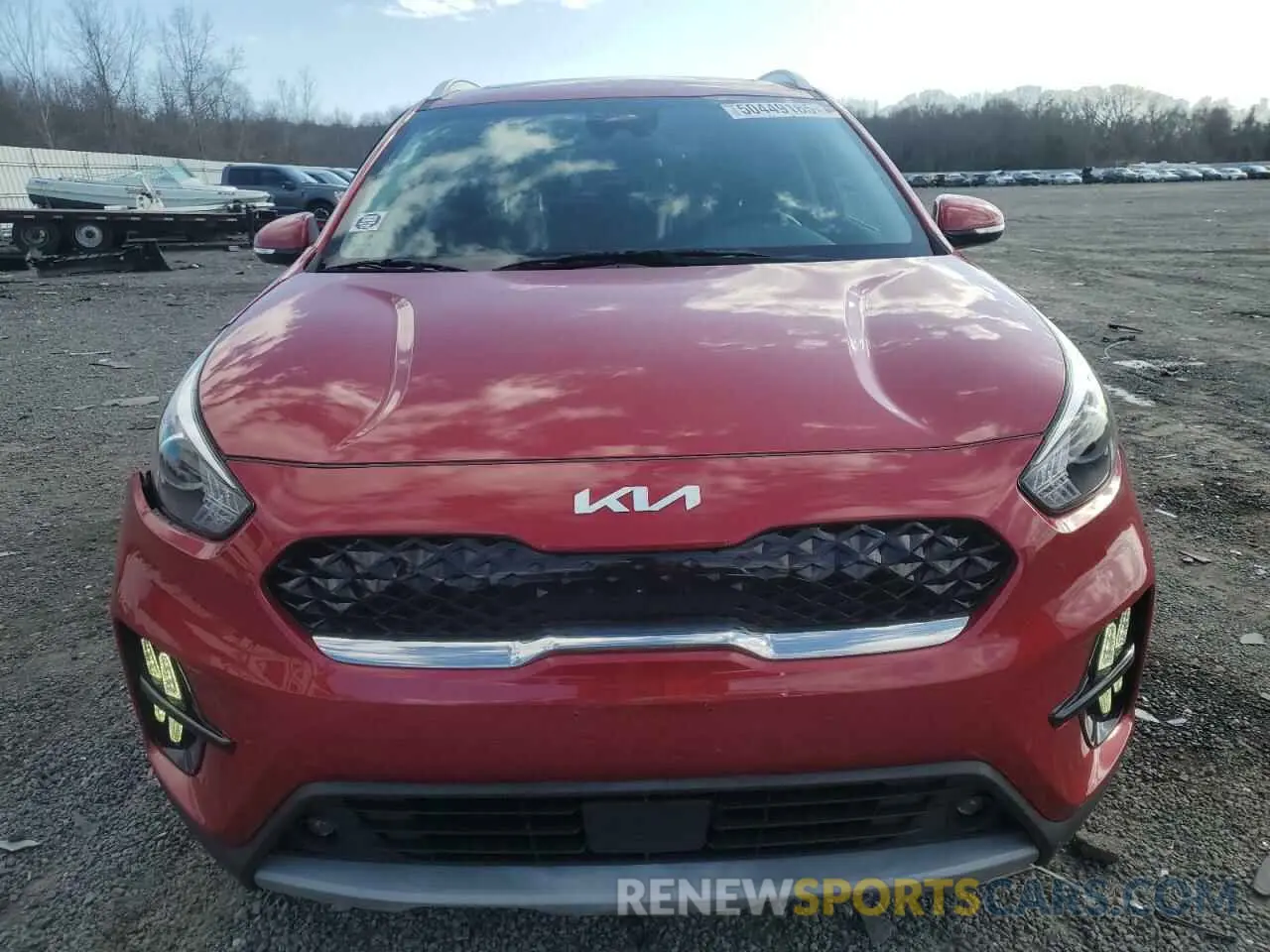 5 Photograph of a damaged car KNDCE3LCXN5547082 KIA NIRO 2022
