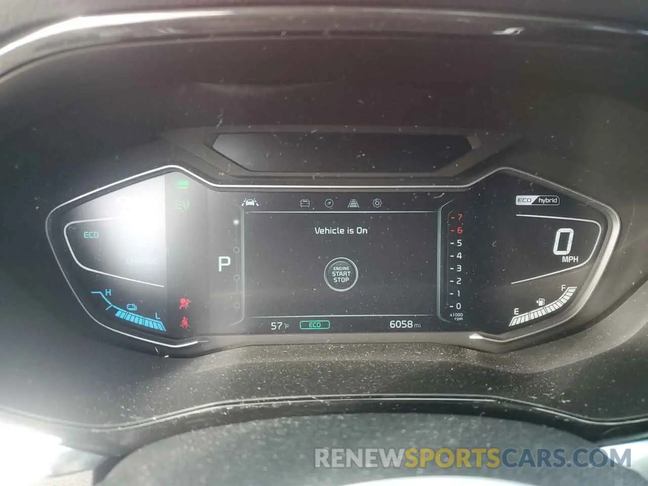 9 Photograph of a damaged car KNDCE3LCXN5547082 KIA NIRO 2022
