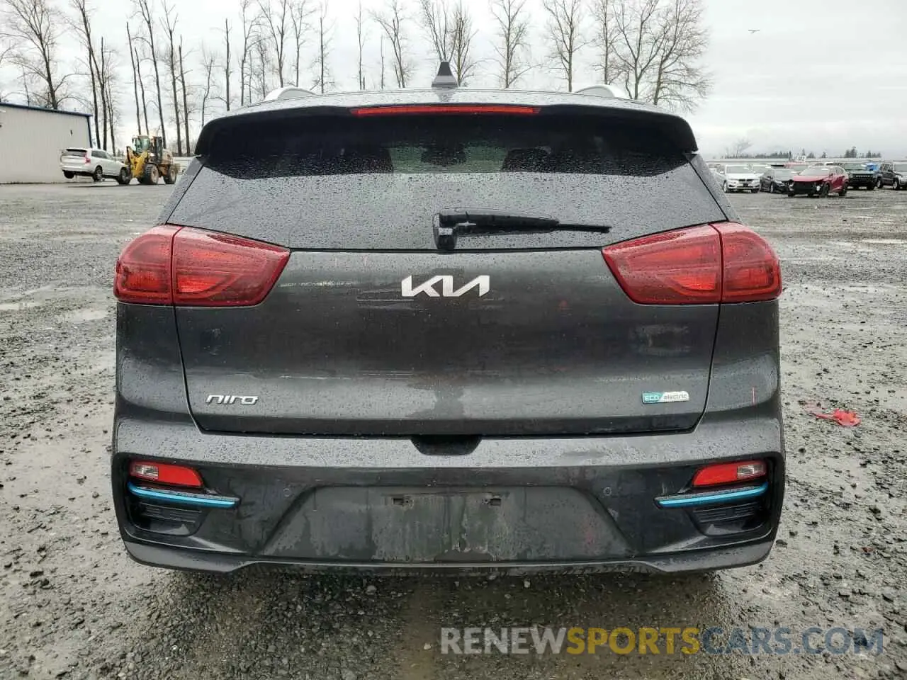 6 Photograph of a damaged car KNDCE3LG6N5139360 KIA NIRO 2022