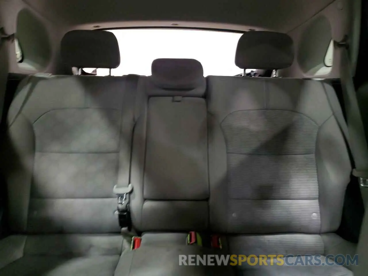 10 Photograph of a damaged car KNDCM3LD1N5539531 KIA NIRO 2022