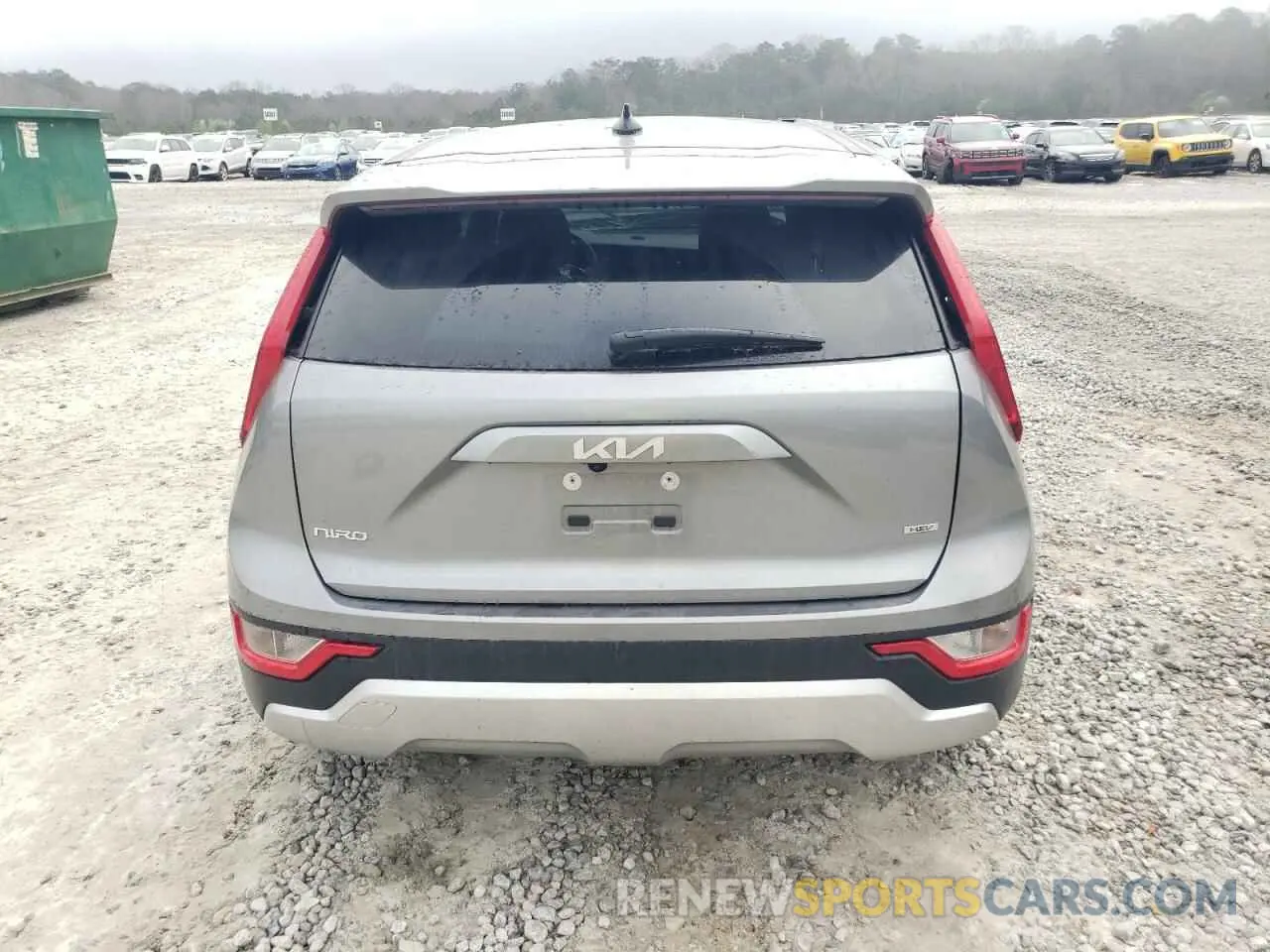 6 Photograph of a damaged car KNDCP3LE0P5065591 KIA NIRO 2023