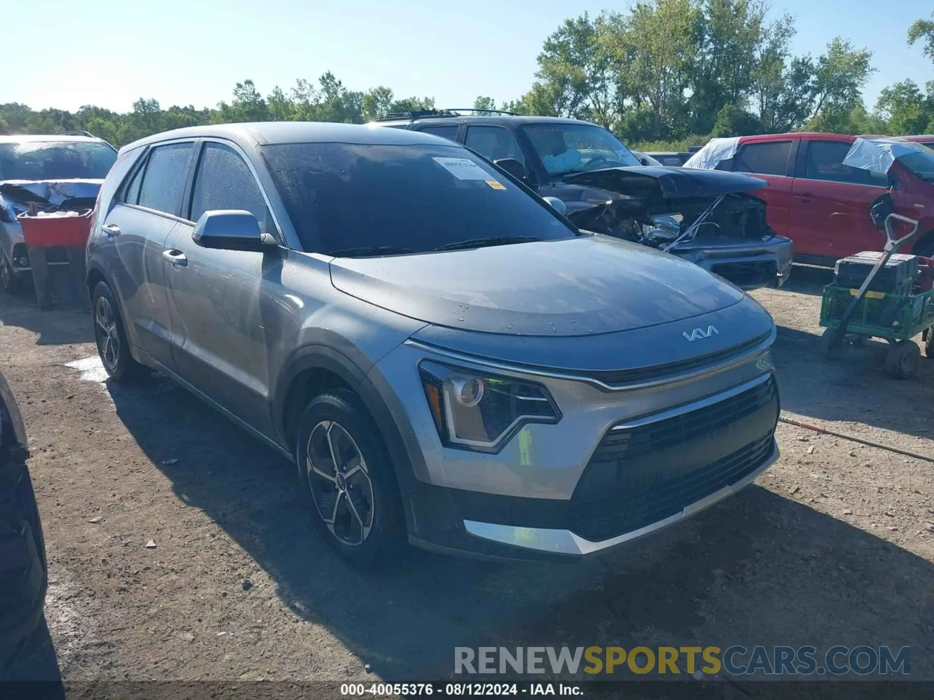 1 Photograph of a damaged car KNDCP3LE2P5065317 KIA NIRO 2023
