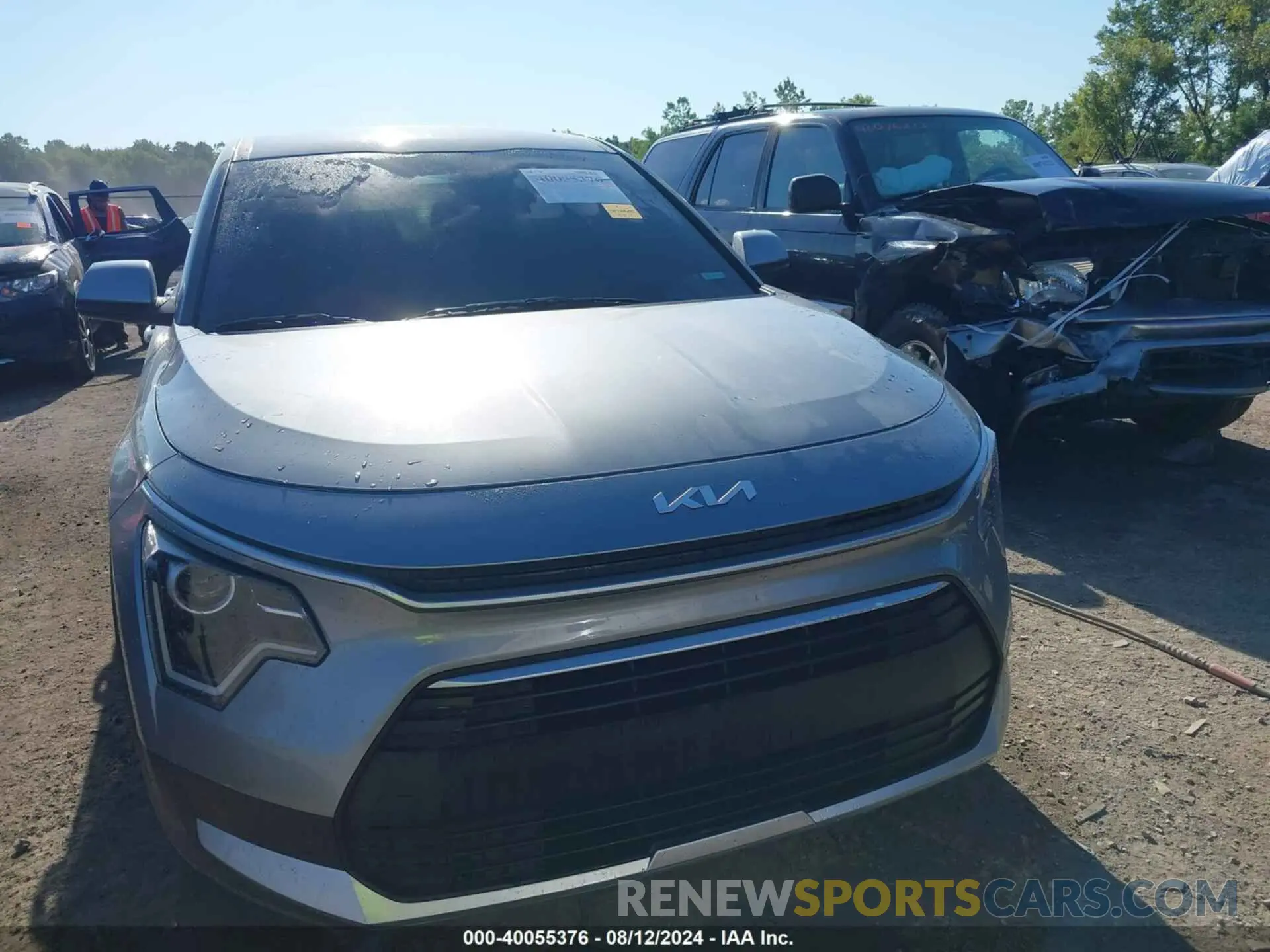 11 Photograph of a damaged car KNDCP3LE2P5065317 KIA NIRO 2023