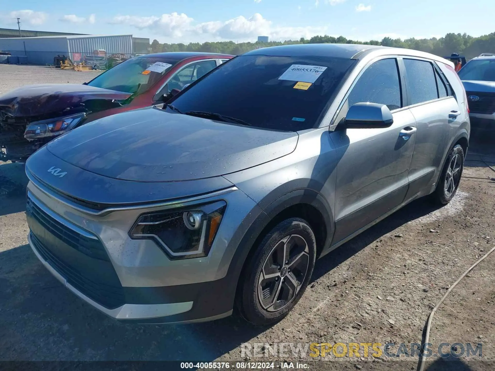 2 Photograph of a damaged car KNDCP3LE2P5065317 KIA NIRO 2023