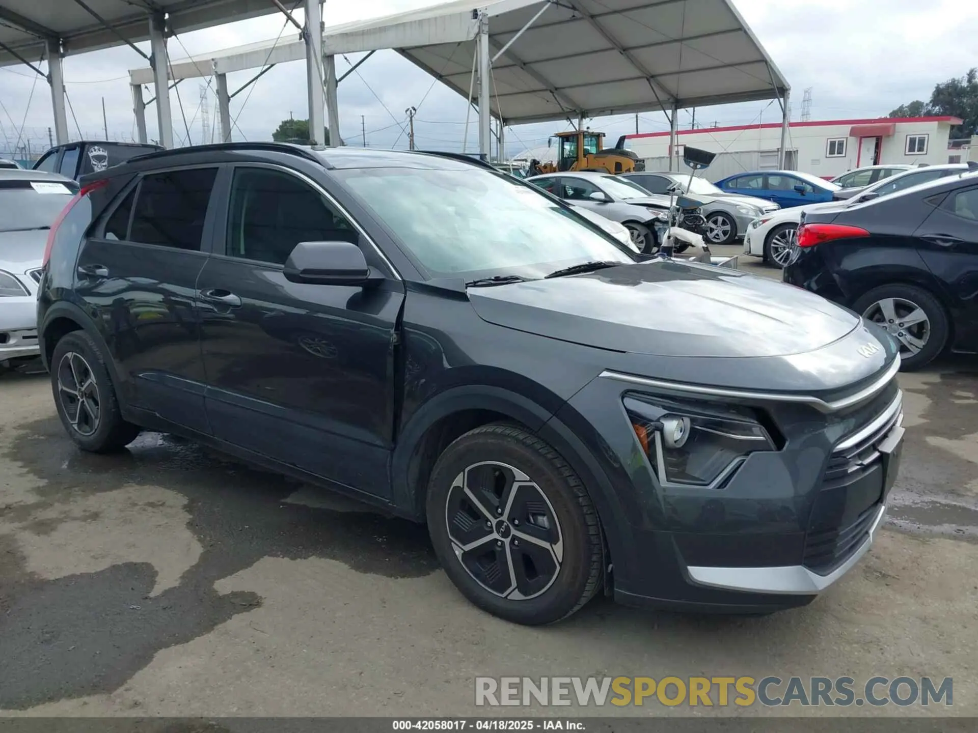 1 Photograph of a damaged car KNDCP3LE4P5084838 KIA NIRO 2023
