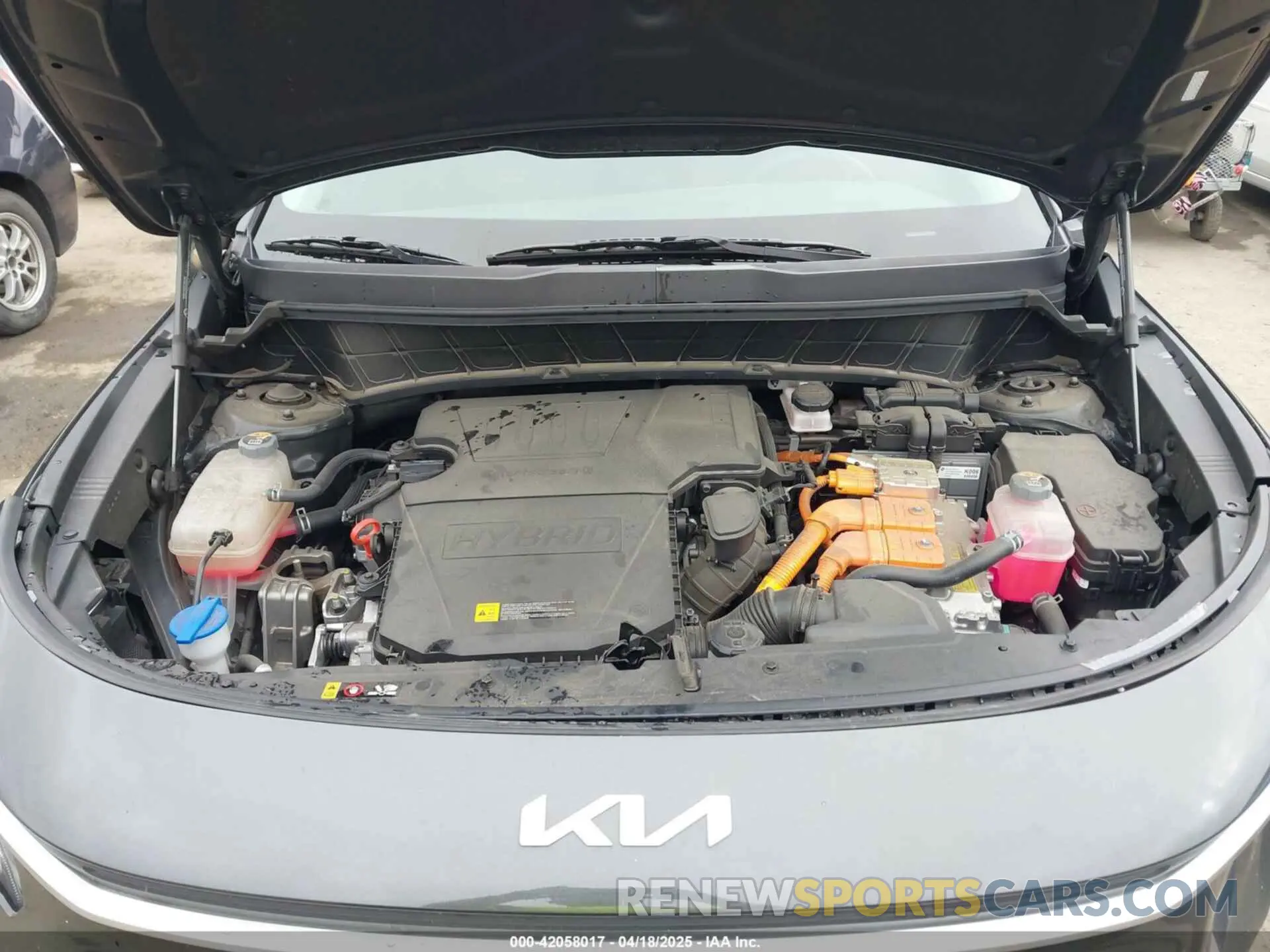10 Photograph of a damaged car KNDCP3LE4P5084838 KIA NIRO 2023