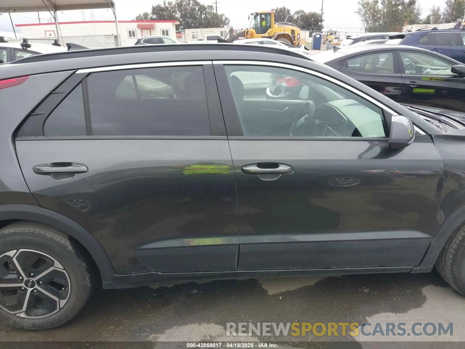 13 Photograph of a damaged car KNDCP3LE4P5084838 KIA NIRO 2023