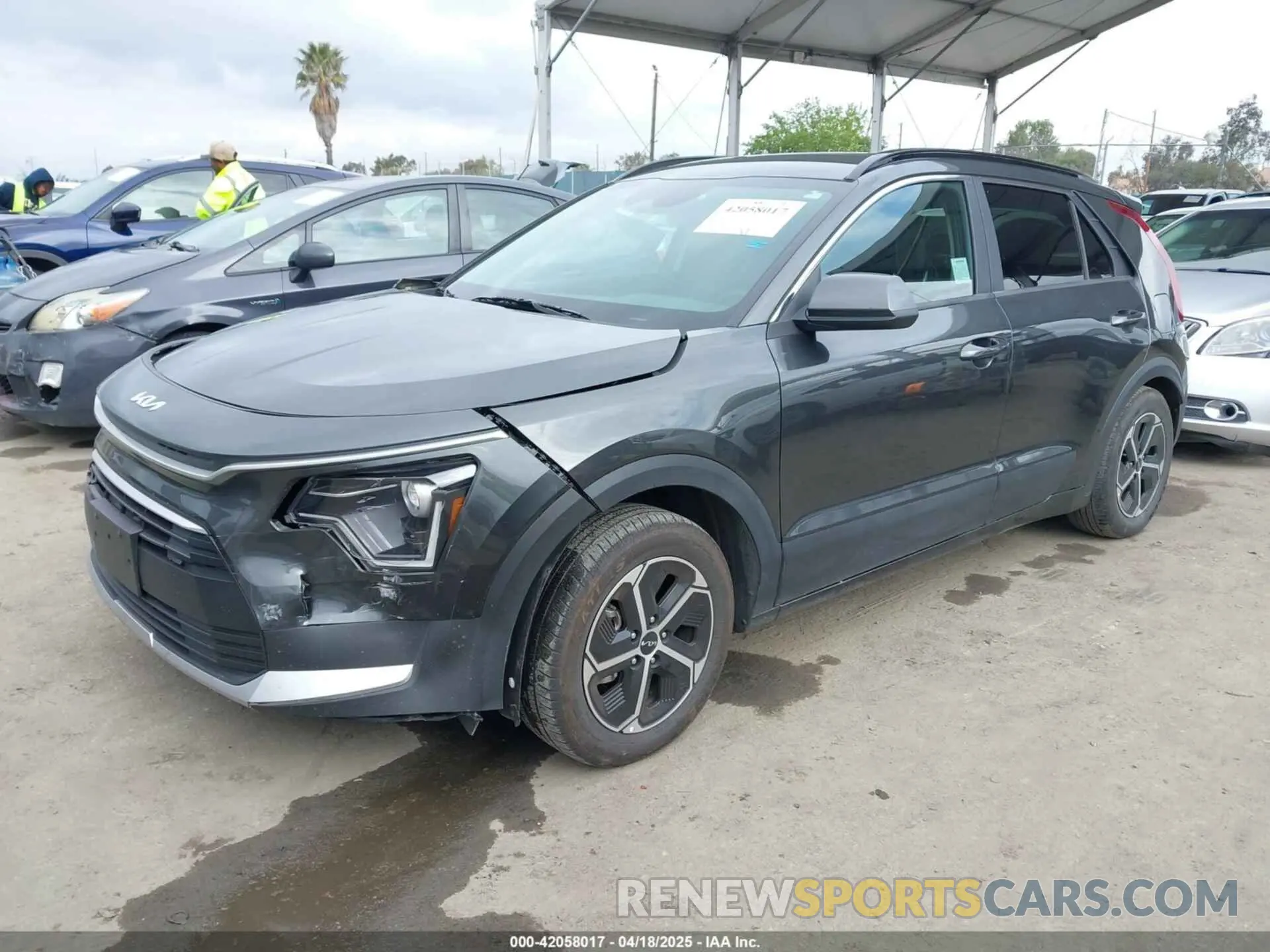 2 Photograph of a damaged car KNDCP3LE4P5084838 KIA NIRO 2023