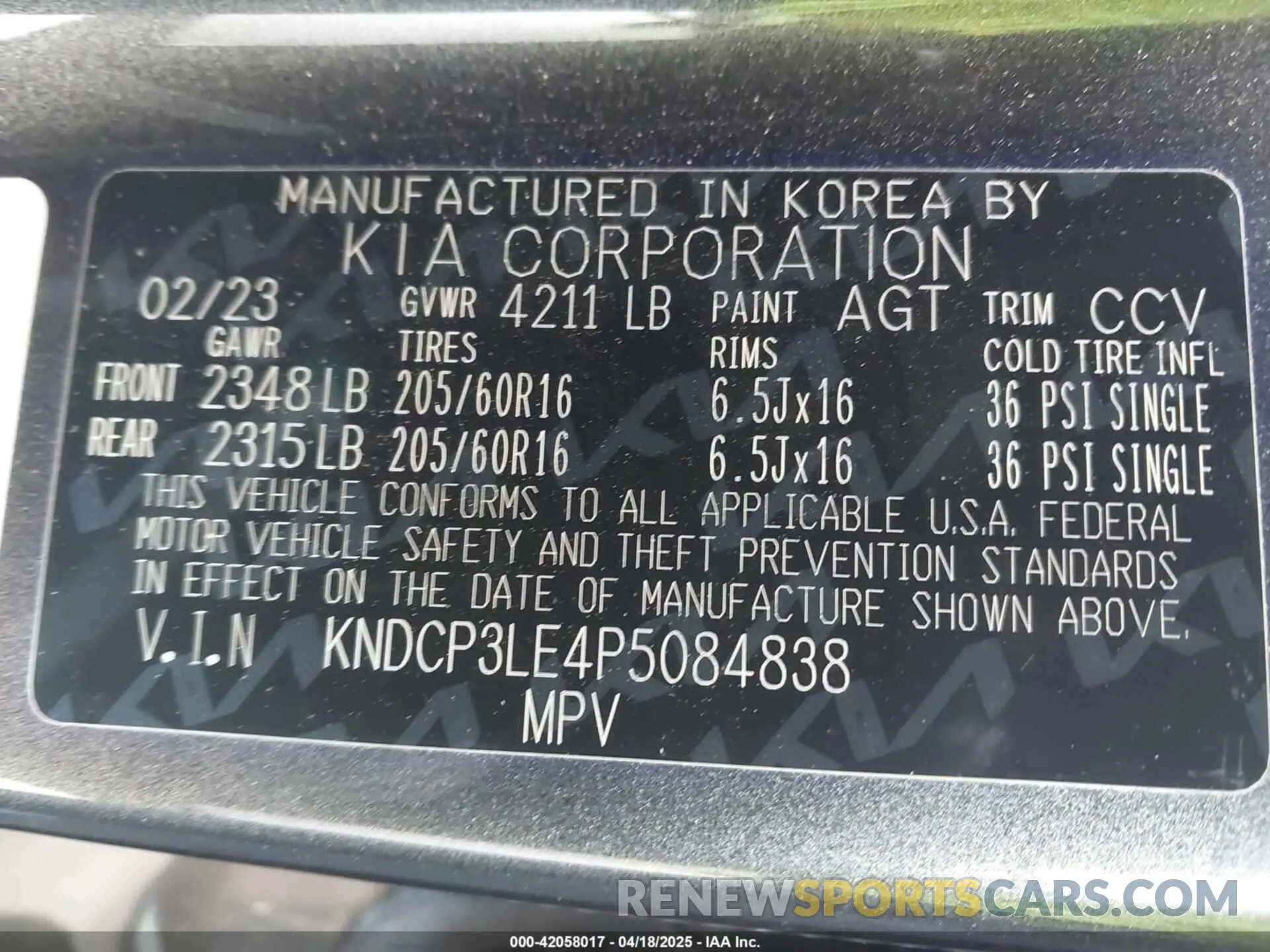 9 Photograph of a damaged car KNDCP3LE4P5084838 KIA NIRO 2023