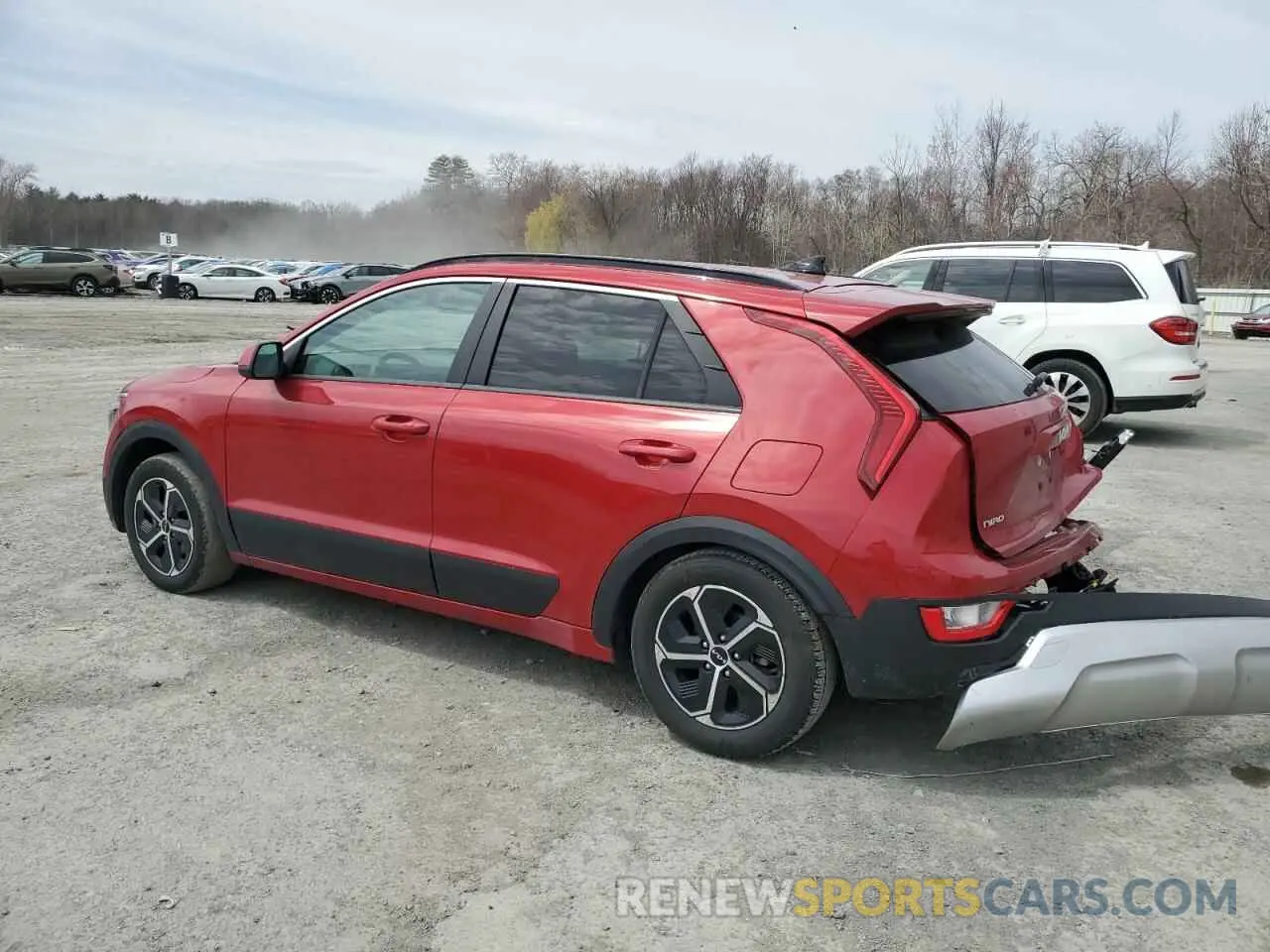 2 Photograph of a damaged car KNDCP3LE4P5094396 KIA NIRO 2023