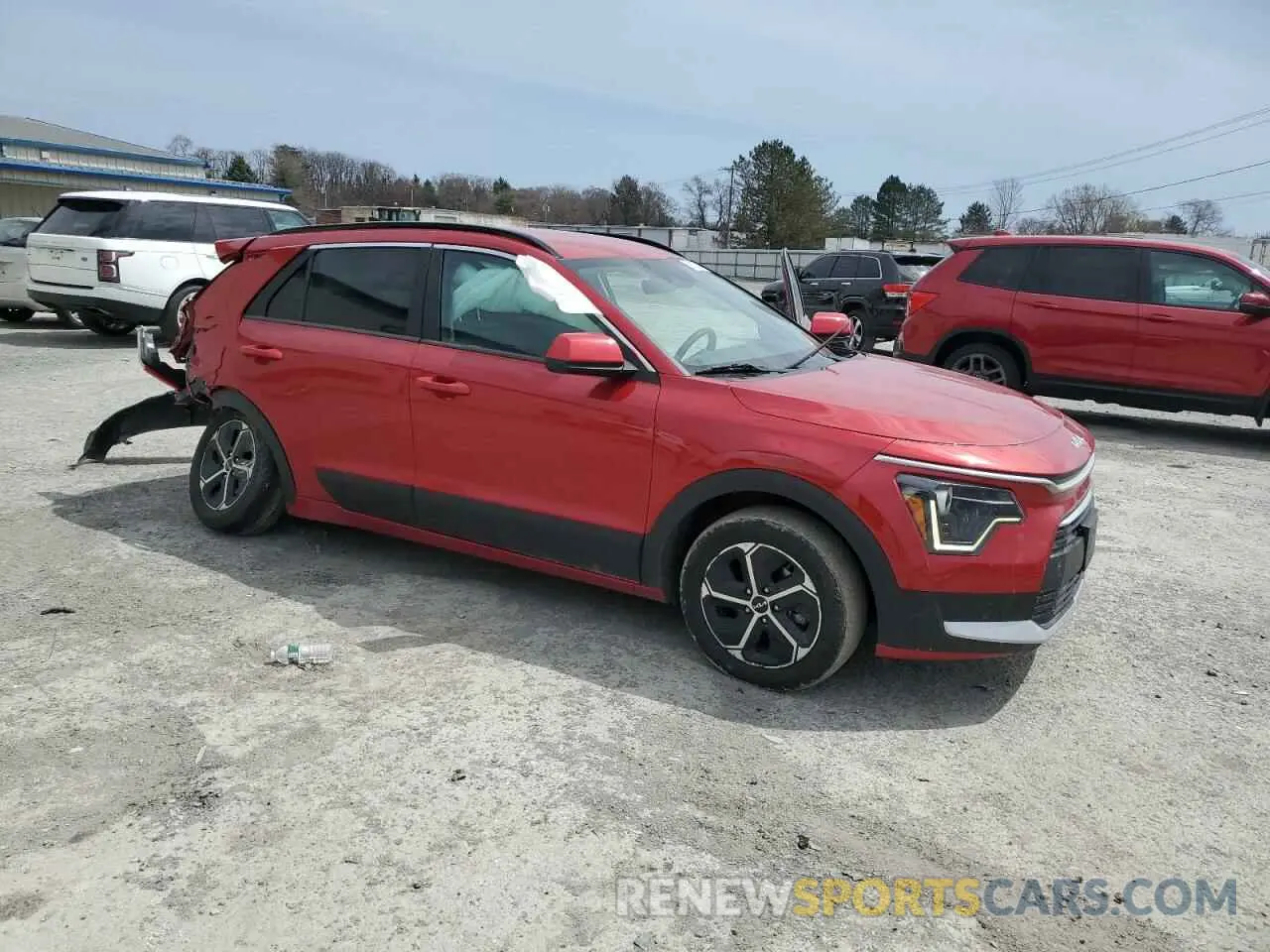 4 Photograph of a damaged car KNDCP3LE4P5094396 KIA NIRO 2023
