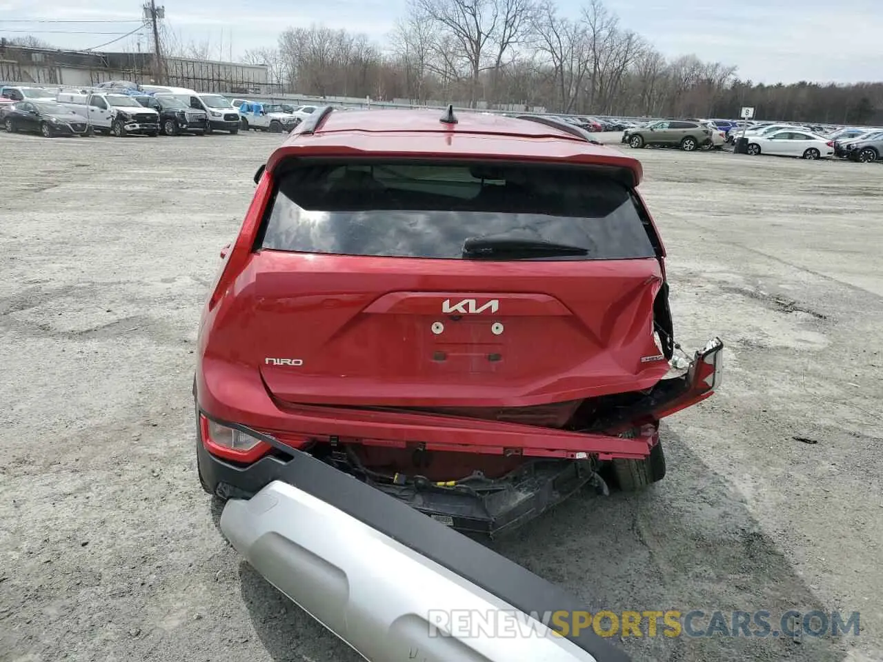 6 Photograph of a damaged car KNDCP3LE4P5094396 KIA NIRO 2023