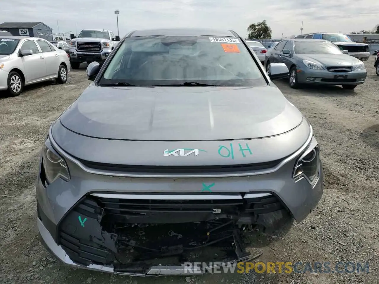 5 Photograph of a damaged car KNDCP3LE6P5081925 KIA NIRO 2023