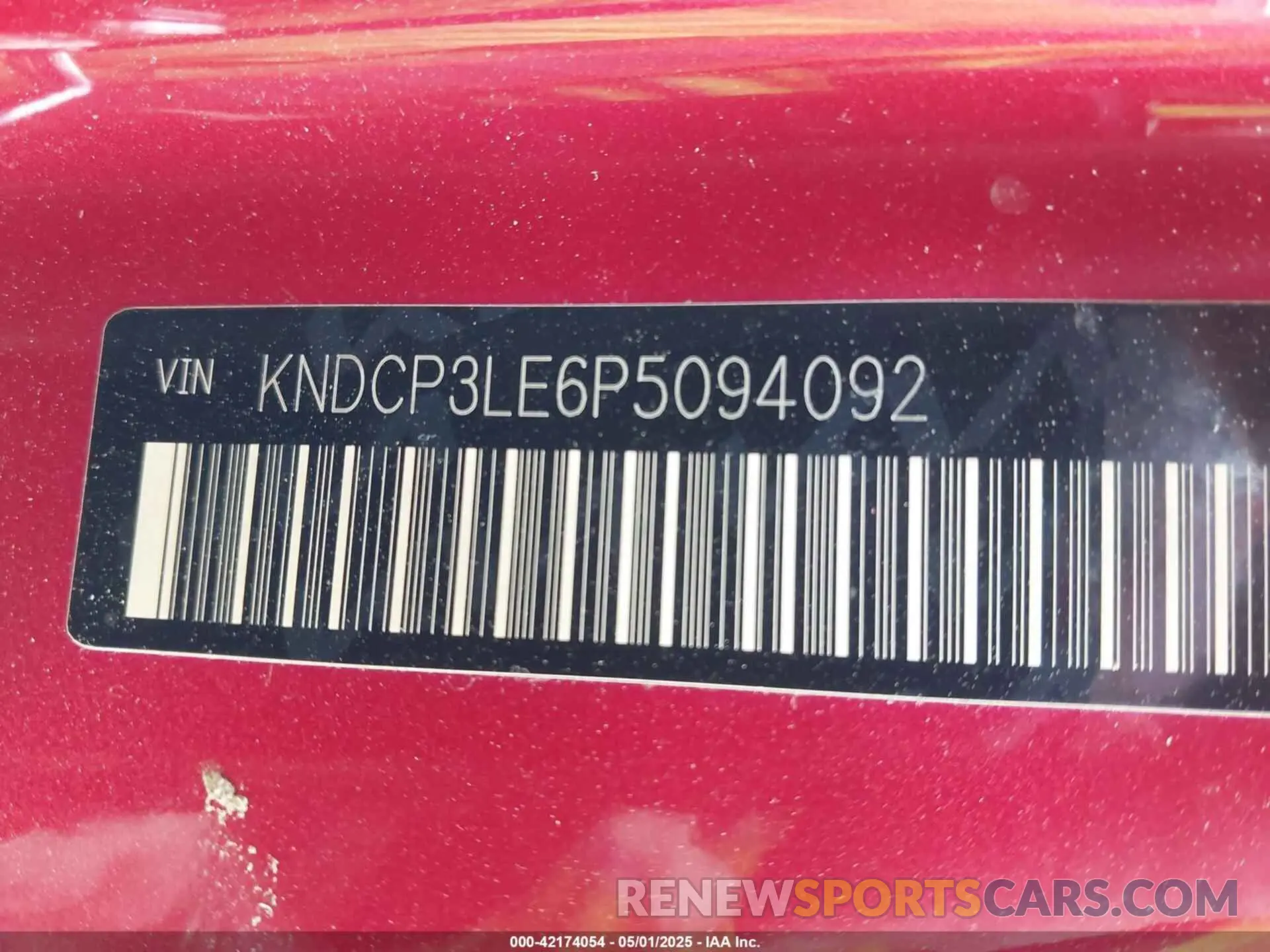 9 Photograph of a damaged car KNDCP3LE6P5094092 KIA NIRO 2023