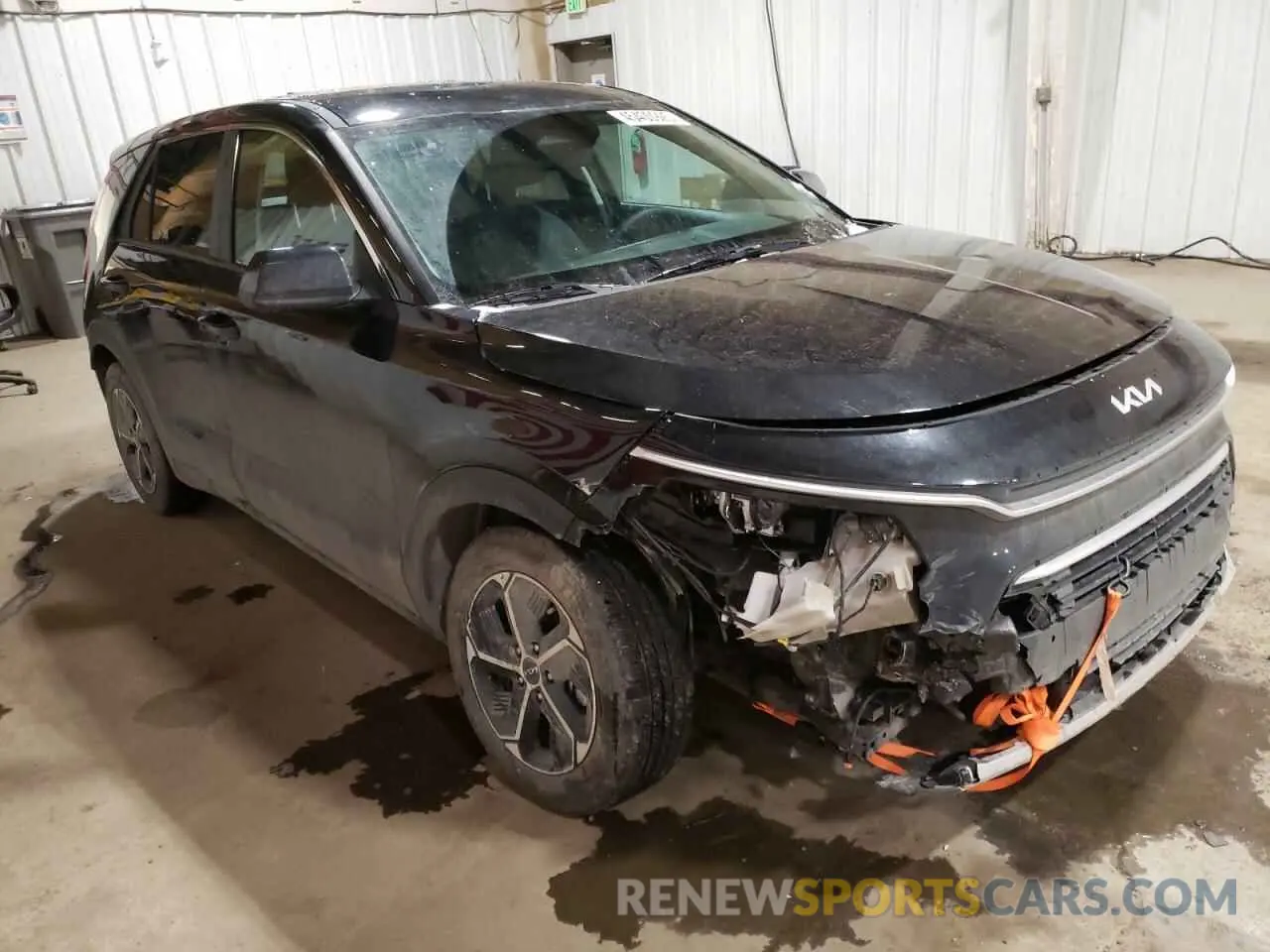 4 Photograph of a damaged car KNDCP3LE7P5116617 KIA NIRO 2023