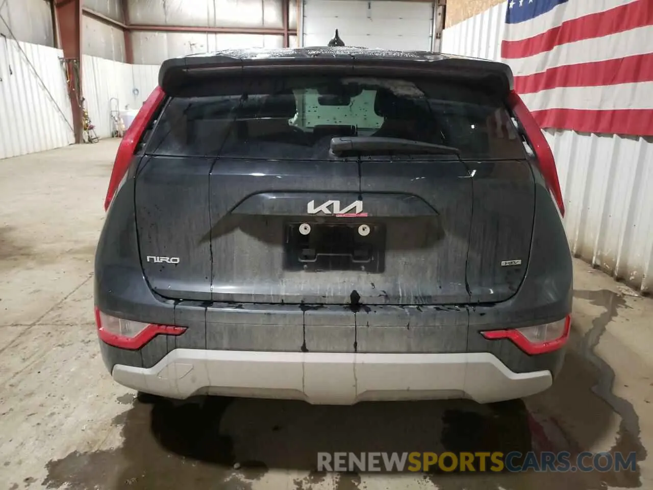 6 Photograph of a damaged car KNDCP3LE7P5116617 KIA NIRO 2023