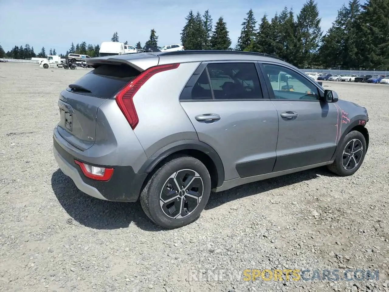 3 Photograph of a damaged car KNDCP3LE9P5086536 KIA NIRO 2023