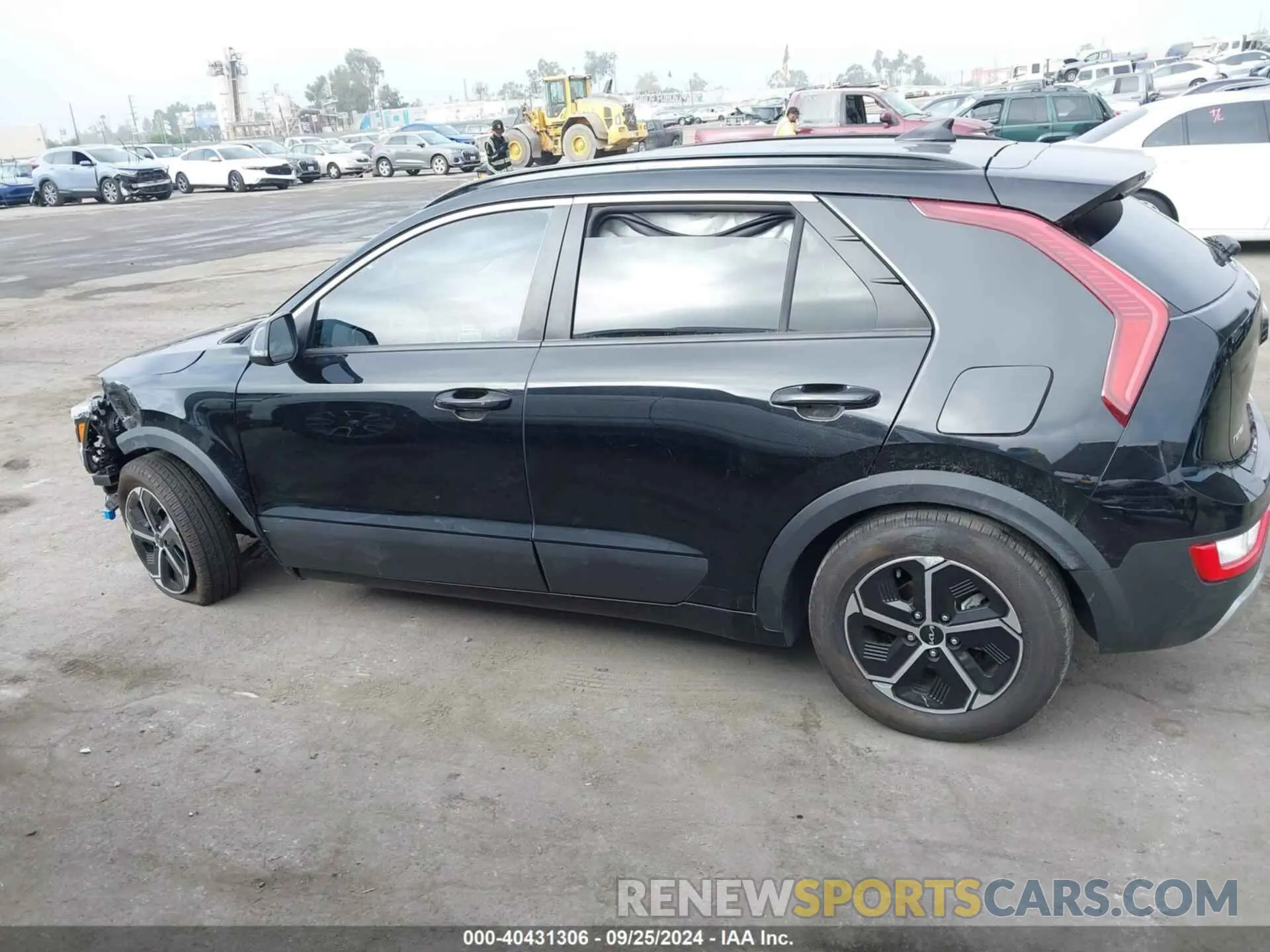 15 Photograph of a damaged car KNDCR3LE0P5059204 KIA NIRO 2023