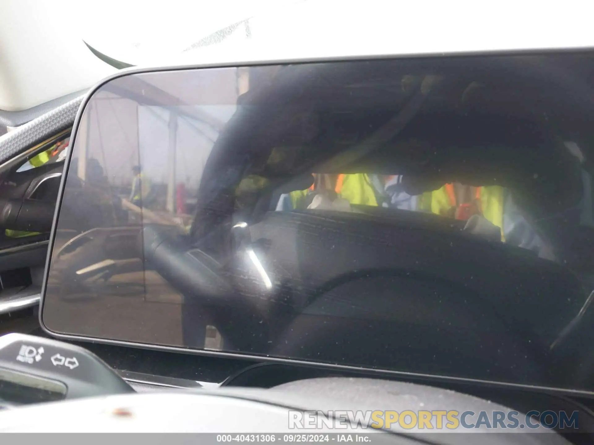16 Photograph of a damaged car KNDCR3LE0P5059204 KIA NIRO 2023