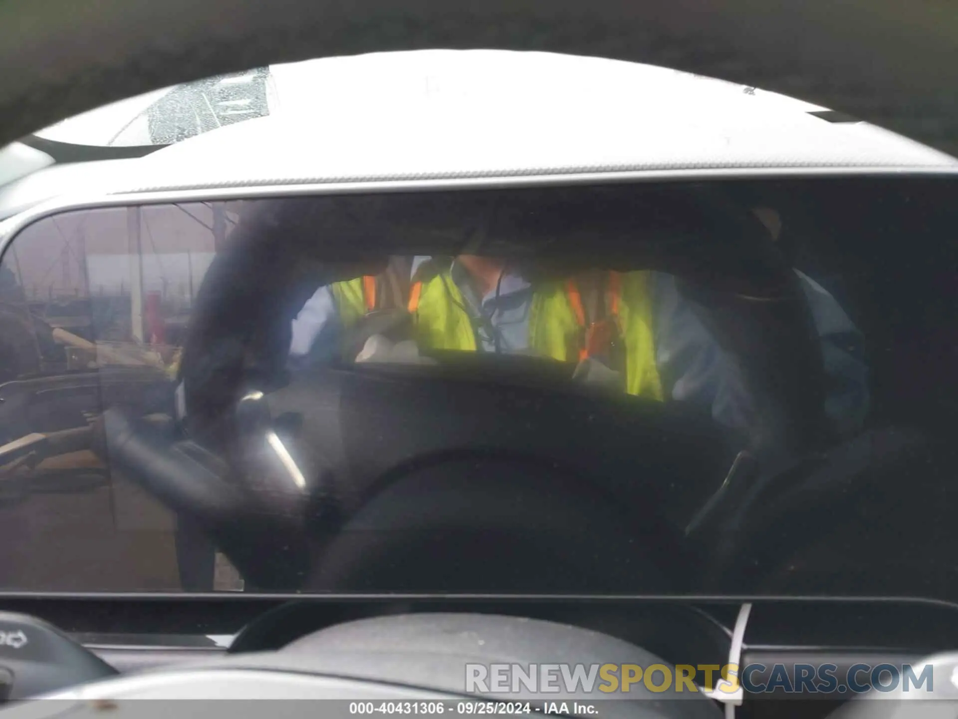 7 Photograph of a damaged car KNDCR3LE0P5059204 KIA NIRO 2023