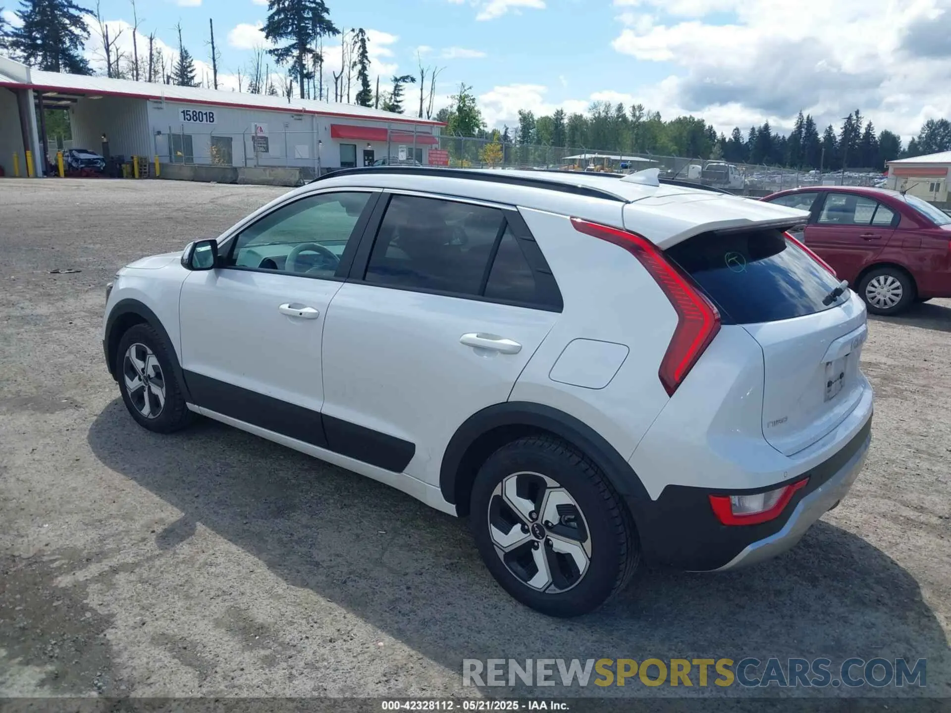 3 Photograph of a damaged car KNDCR3LE1P5084273 KIA NIRO 2023
